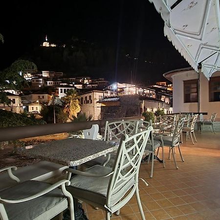 Master Hotel Berat Ngoại thất bức ảnh